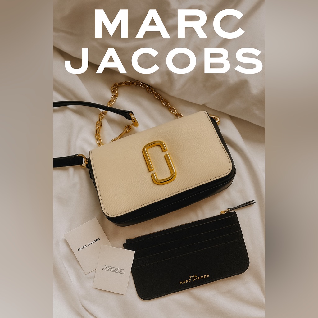 Marc Jacobs Cream And Black Saffiano Leather Snapshot Crossbody Bag & Wallet